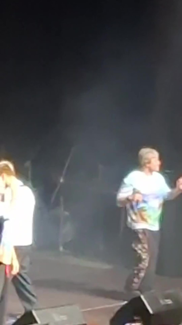 Как даже фонограмма не может помочь артистам?