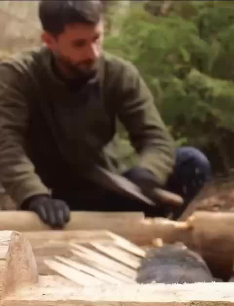 Туристу. Делаем дом в лесу.