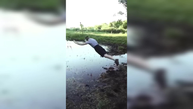 На дороге в новый мир валялись старенькие грабли..