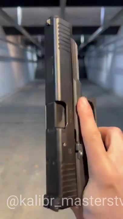 Пистолет Glock 34 Gen5.