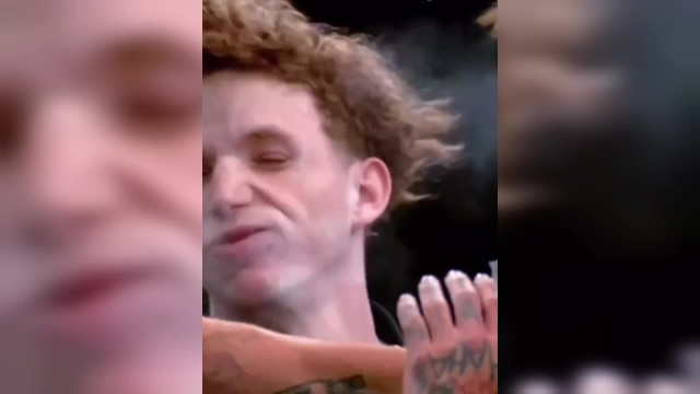 Разное. Дурь человека не знает границ.