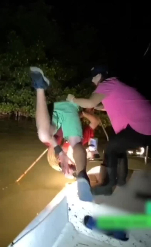 Видео приколы (юмор). Рыбак видит наверняка.