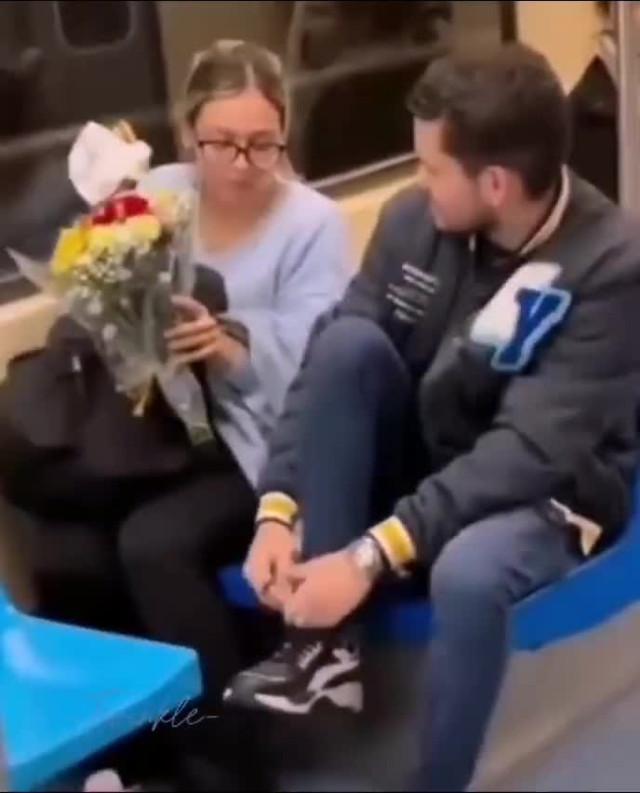 Дарите другу другу...