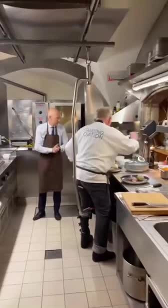 Инженеру. Не нужен экзоскелет, когда есть ещё креатив!