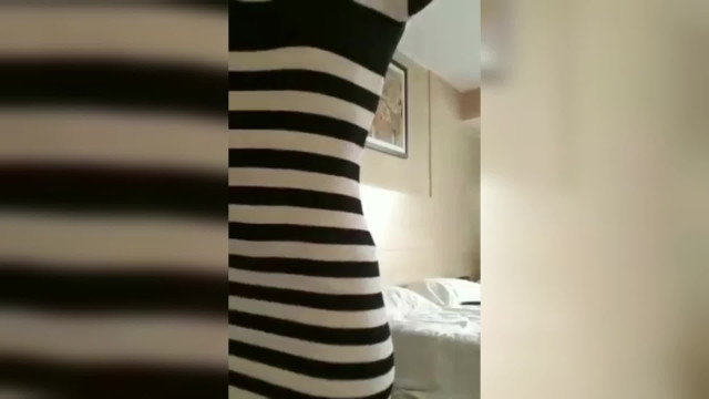 Молодая!