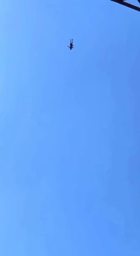 Разное. Затяжной прыжок в...