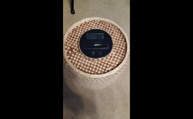 "Денежный бочонок от капитана Флинта"