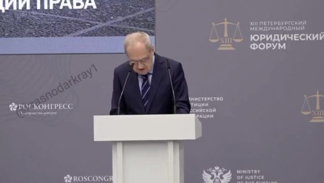 Председатель КС РФ о коррупции и генах человека.