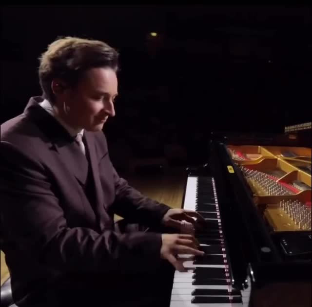 Музыка на все времена: "Ирония судьбы или..."