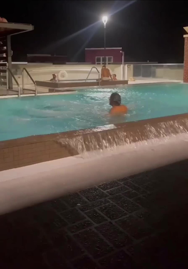 Разное. Больше не будет прыгать.